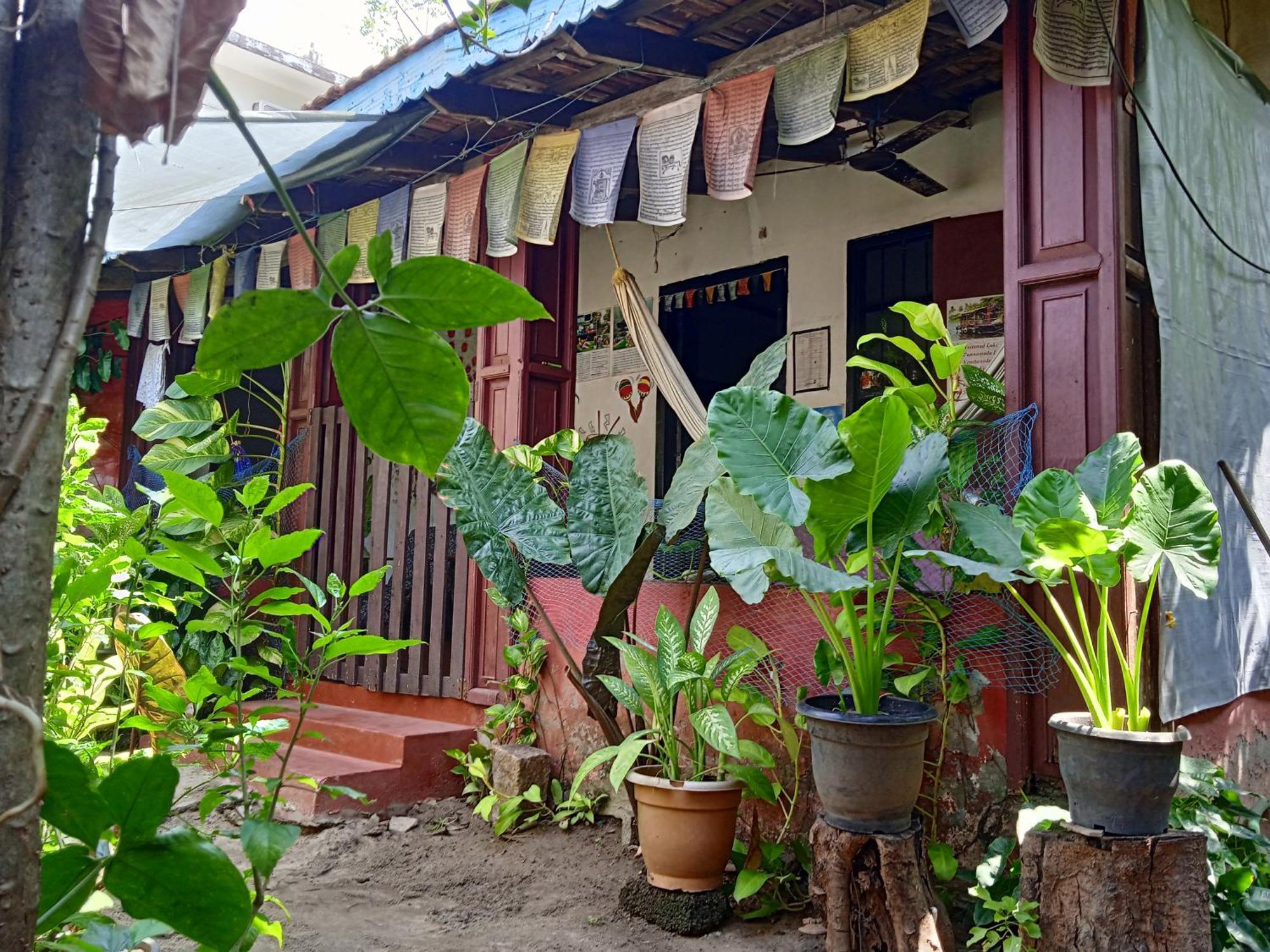 The Blues Hotel Alappuzha Buitenkant foto