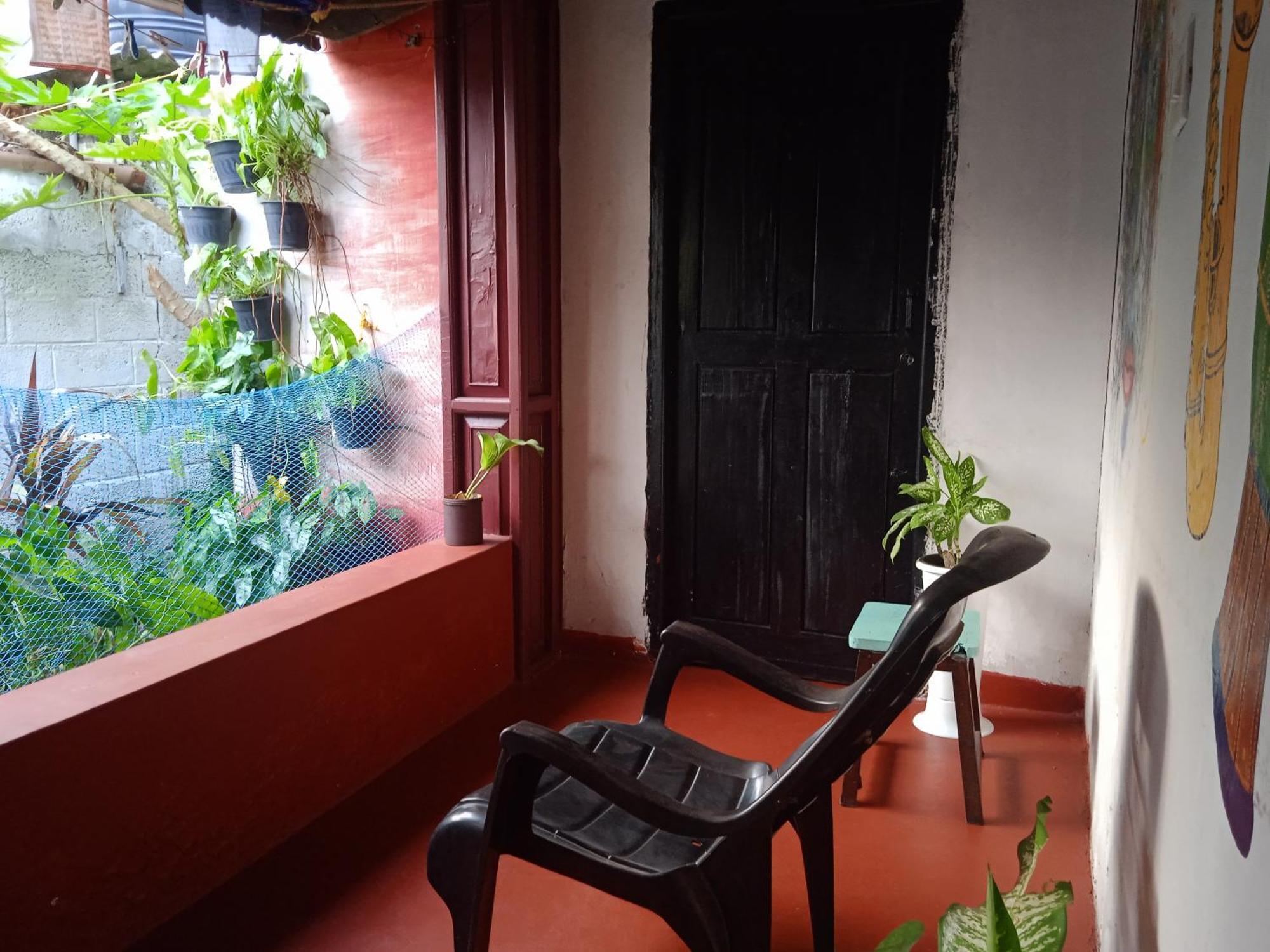 The Blues Hotel Alappuzha Buitenkant foto