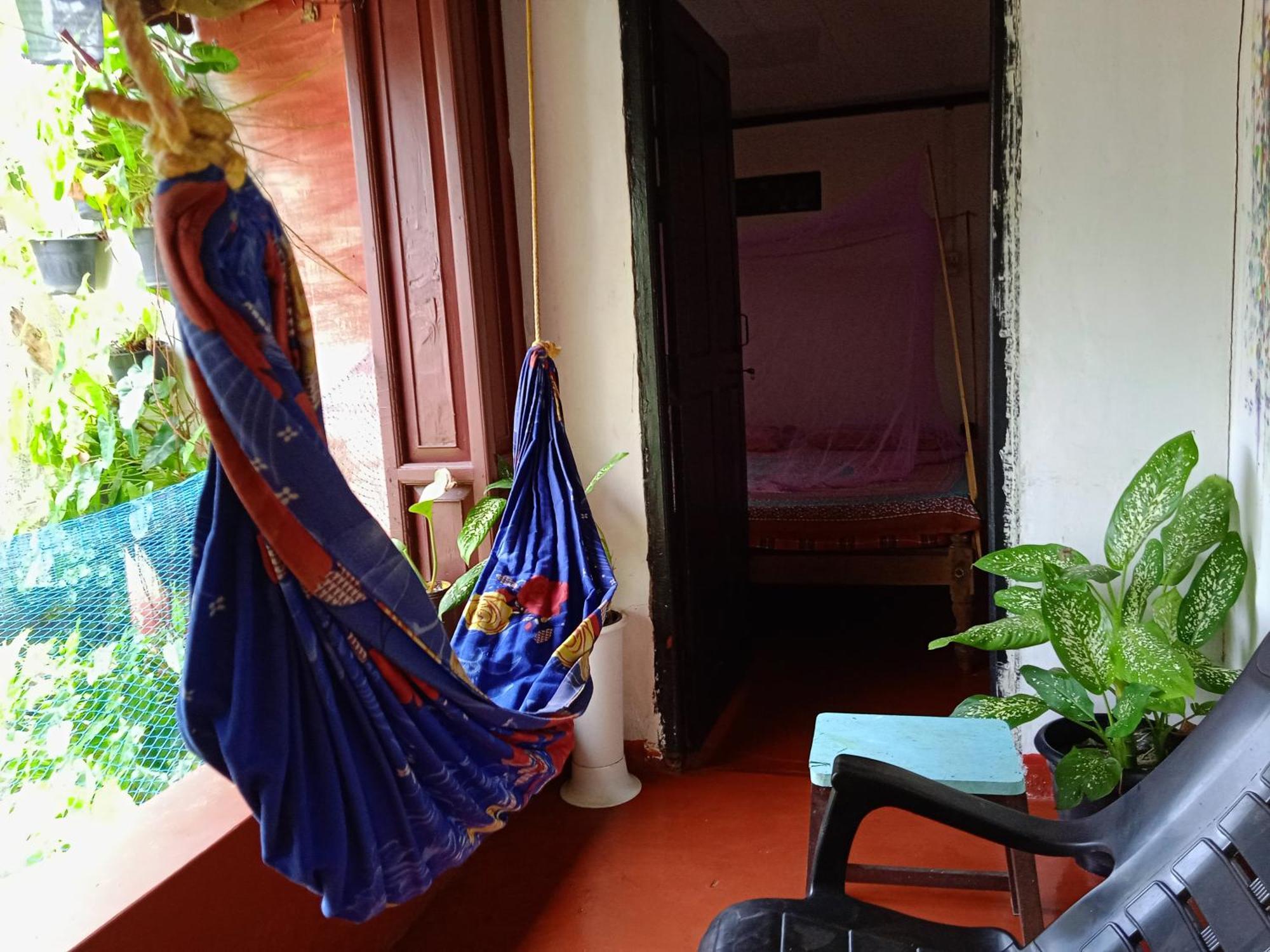The Blues Hotel Alappuzha Buitenkant foto